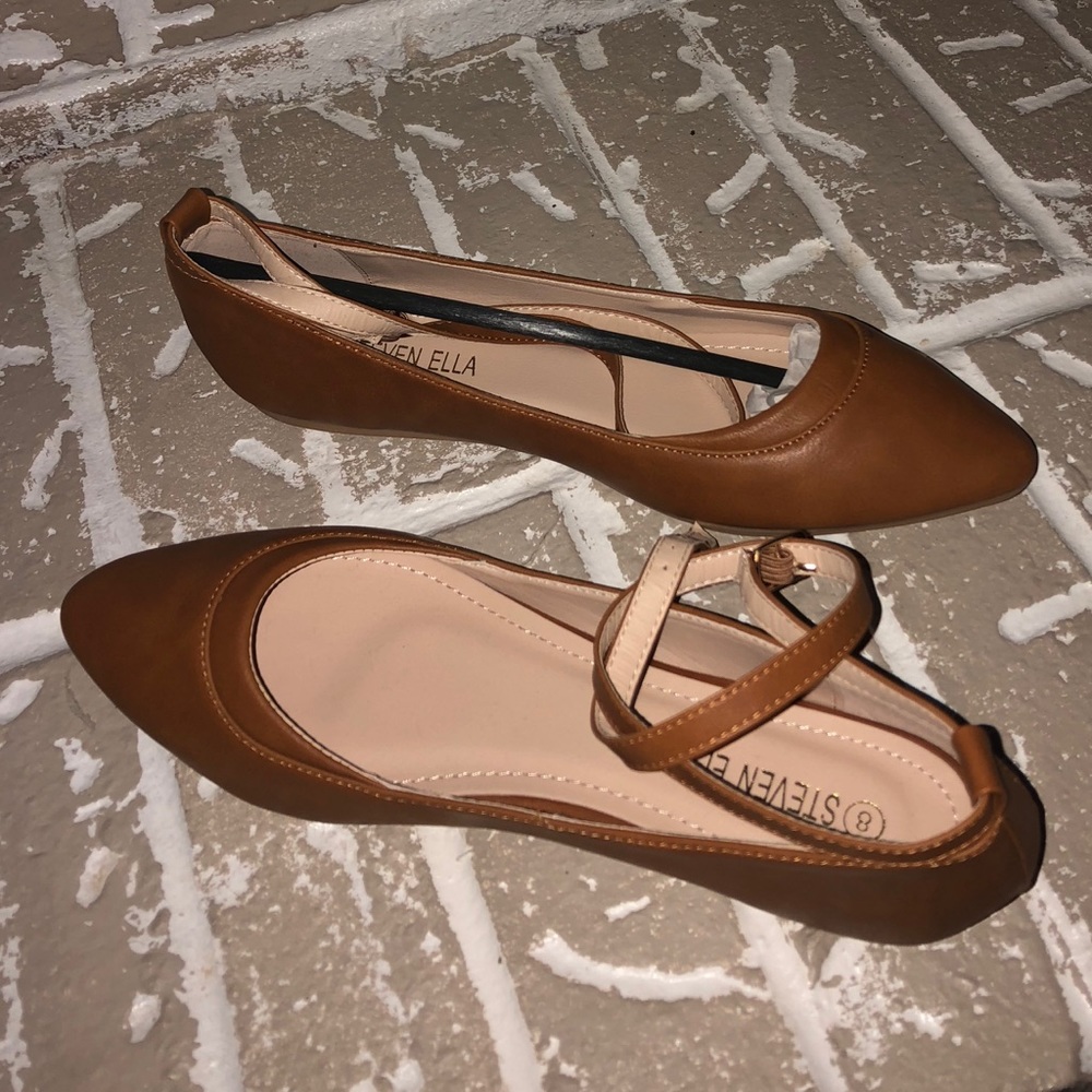 Steven Ella Alisa flats